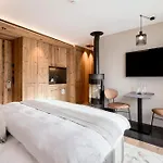Postresidenz Am Szálloda 4*