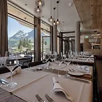 Postresidenz Am Szálloda Arosa