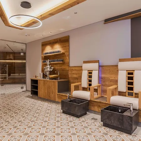 Postresidenz Am Hotell 4*