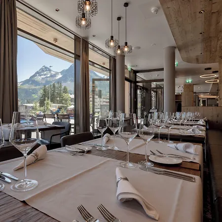 Postresidenz Am Hotell Arosa