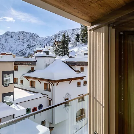 Postresidenz Am Hotell 4*