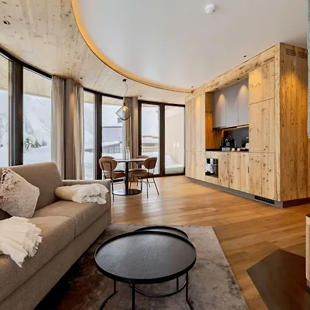 Postresidenz Am Hotell Arosa